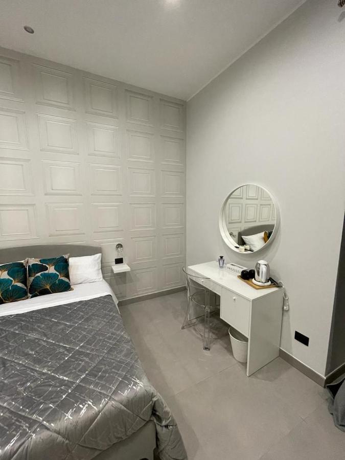 Casa Vacanza Carme Неаполь Экстерьер фото